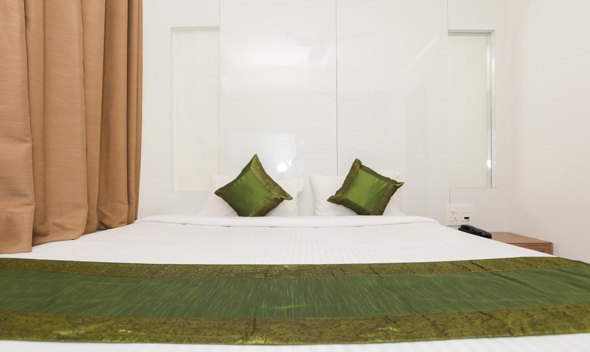 Treebo Sapphire Studio Nashik Ngoại thất bức ảnh